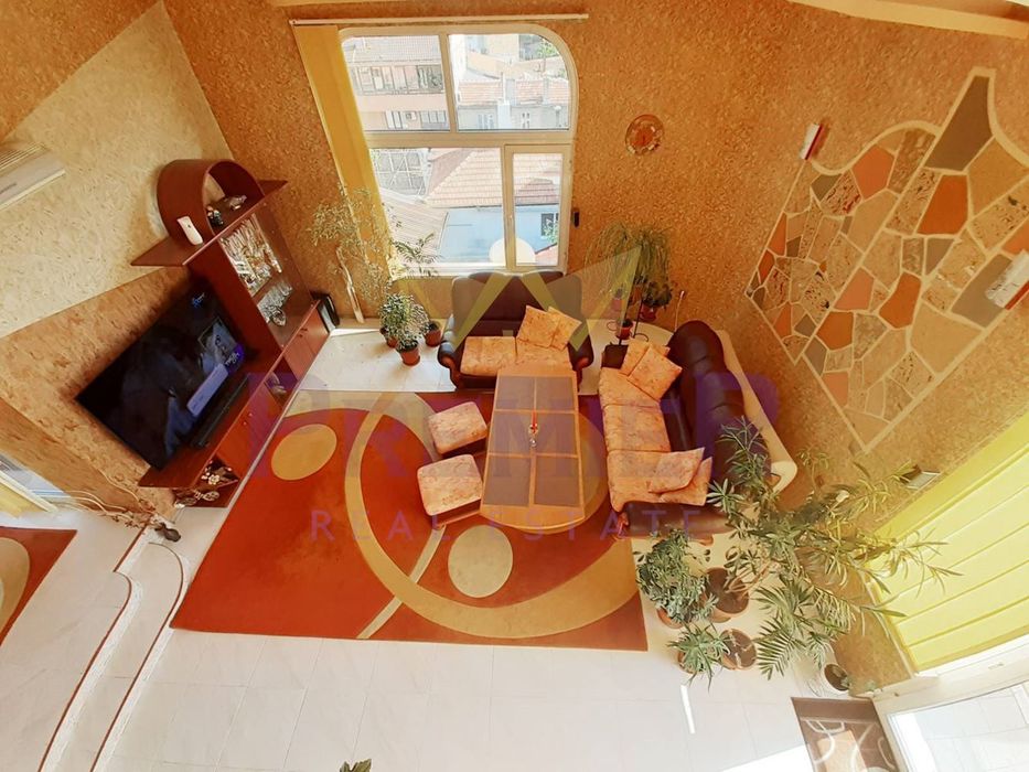 Дава се под наем Мезонет в Варна, Колхозен пазар - 150 кв.м за 765 € - Снимка #3