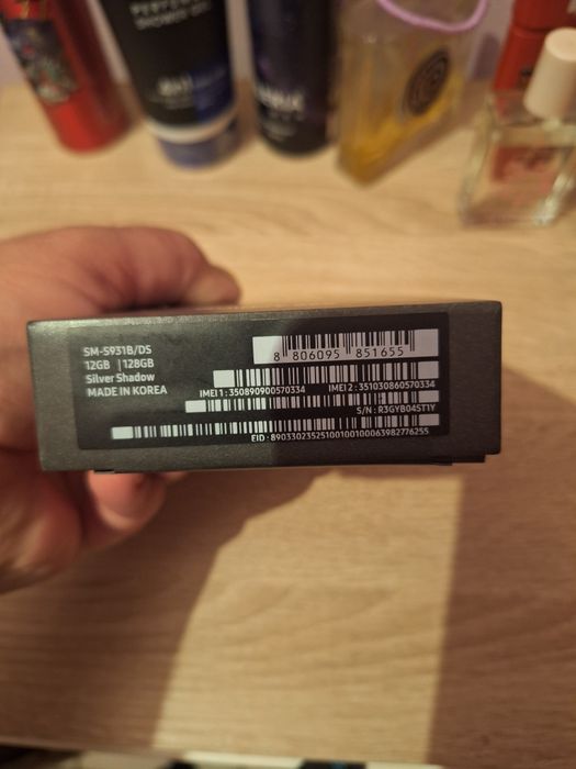 Чисто нов Samsung S25