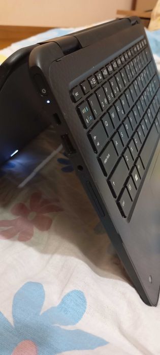 HP лаптоп - таблет