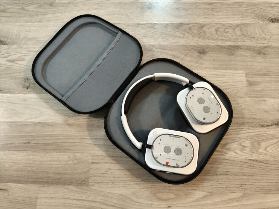 Căști wireless cu ANC Nothing Headphone (1) NOI