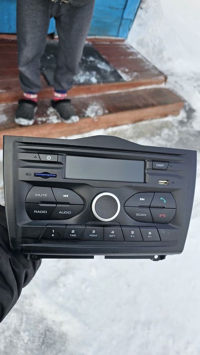 Магнитола штатная