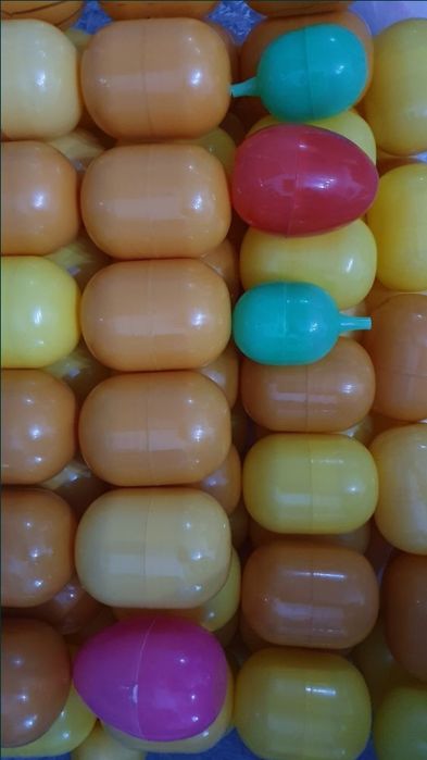 Capsule, Cutie Oua Kinder Maxi pentru diverse proiecte, activități