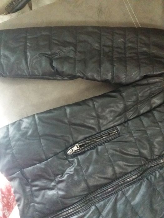 Зимно дамско яке от еко кожа