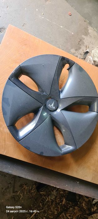 Тасове за Тесла Модел 3 Tesla Model 3