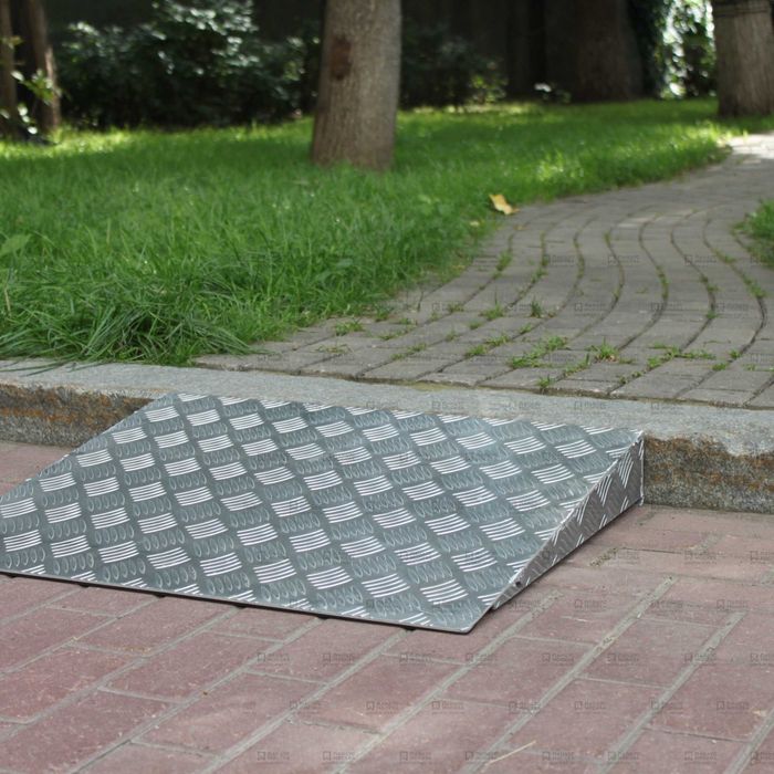 Пандусы пороговые, перекатные, съёмные и мобильные