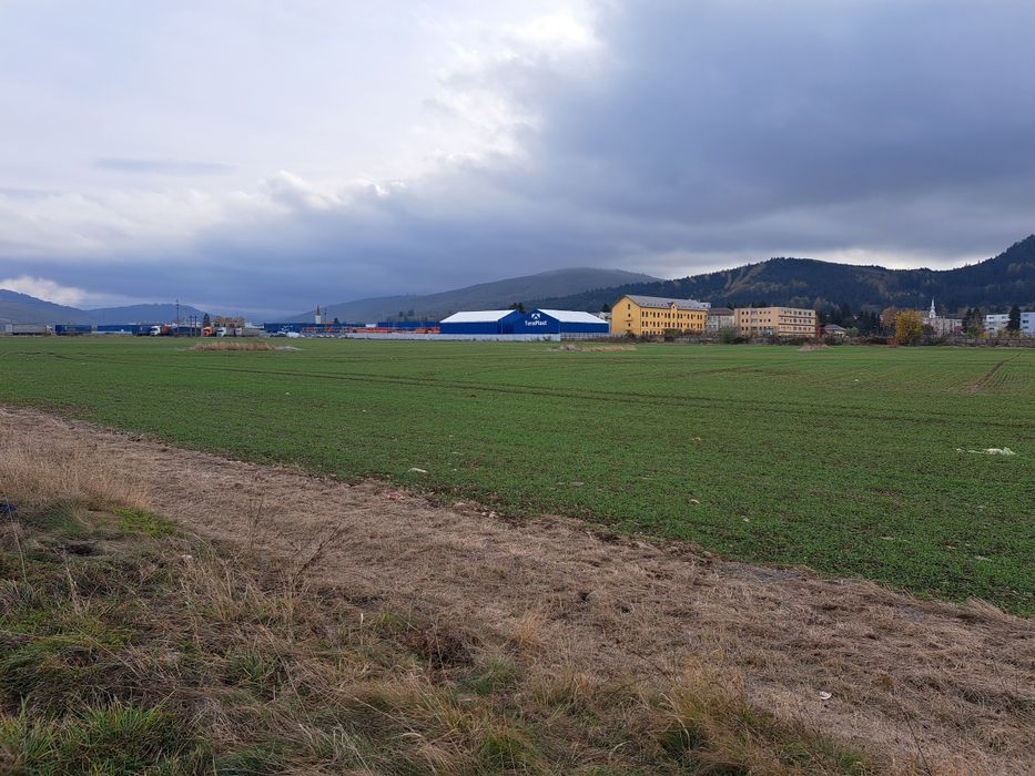 Vand teren intravilan