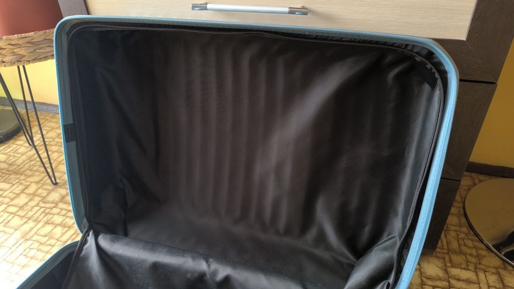 Голям син  куфар поликарбонат