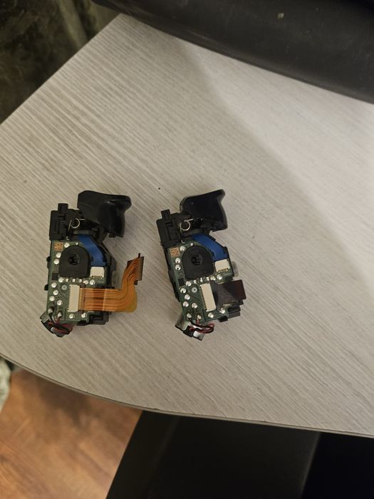 Оригинальные тригеры для контролера dualsense