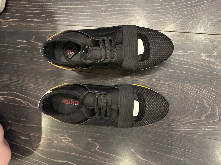 Маратонки 39 номер