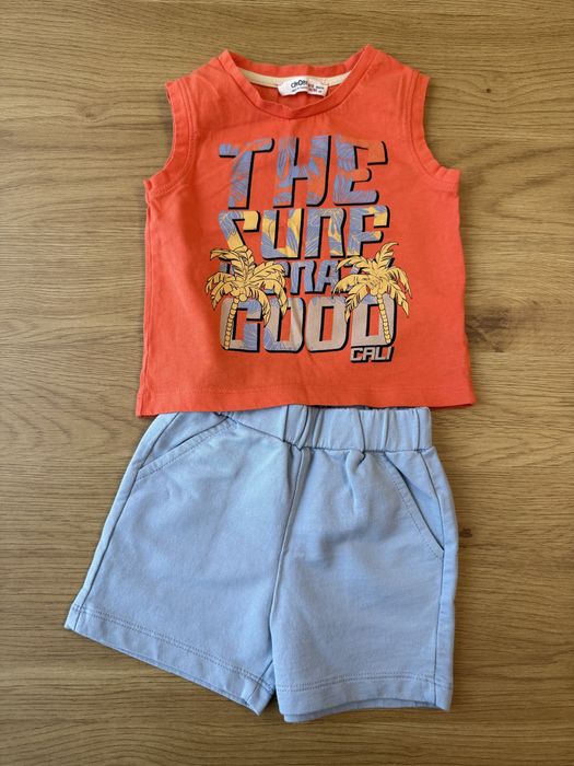 Бебешки къси костюмчета