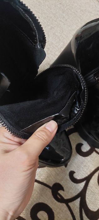 Продам полуботинки