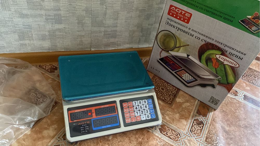 Весы электронные/ напольные весы / торговые весы / магазинные весы