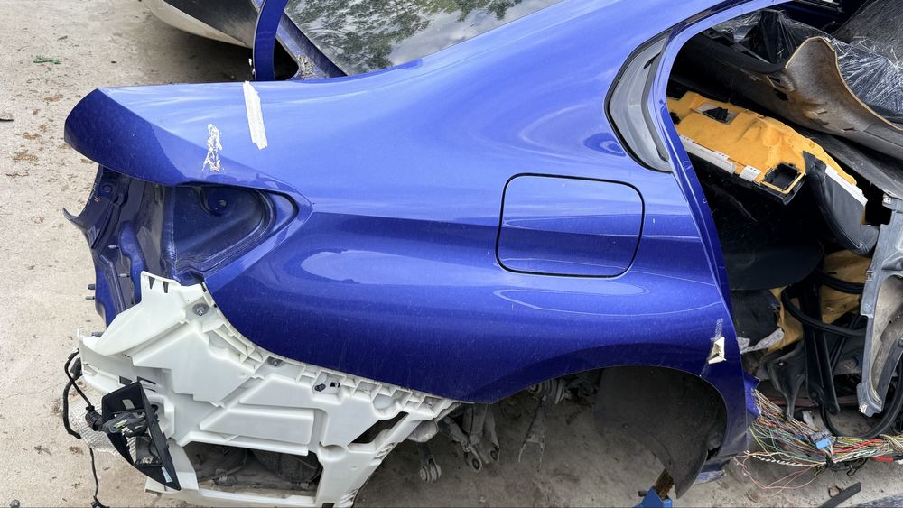BMW G20 заден десен калник