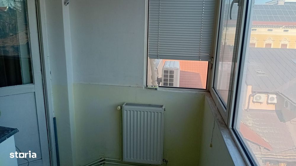 Vand apartament 2 camere Piata Mihai Viteazul