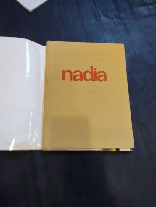 Carte Nadia Comăneci