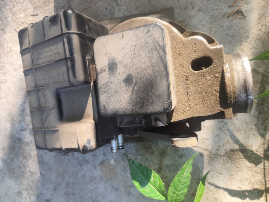 Дебитомер за opel calibra и opel vectra и omega и и opel frontera