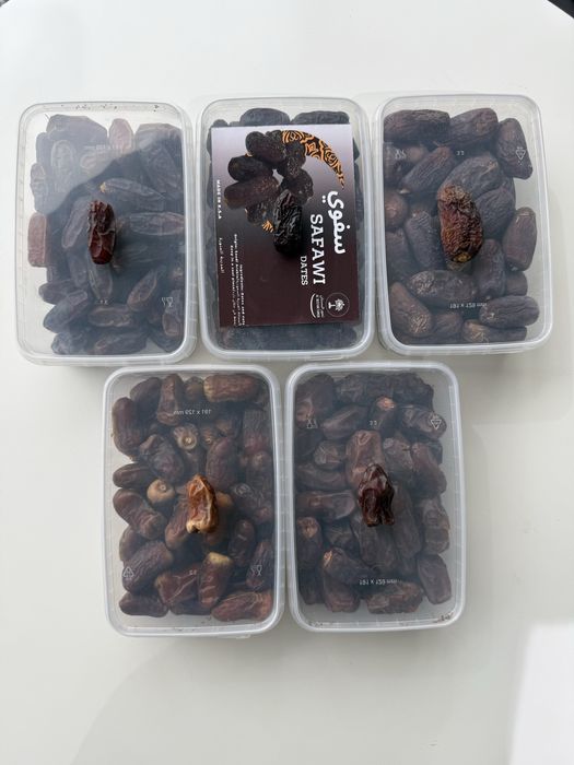 Финики в боксах 550г