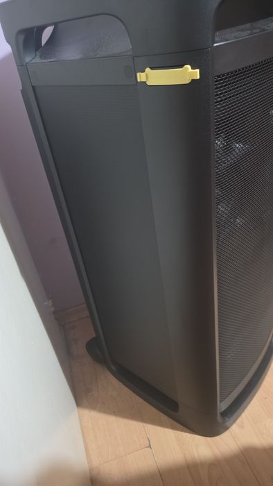 Sony Ult Tower 9