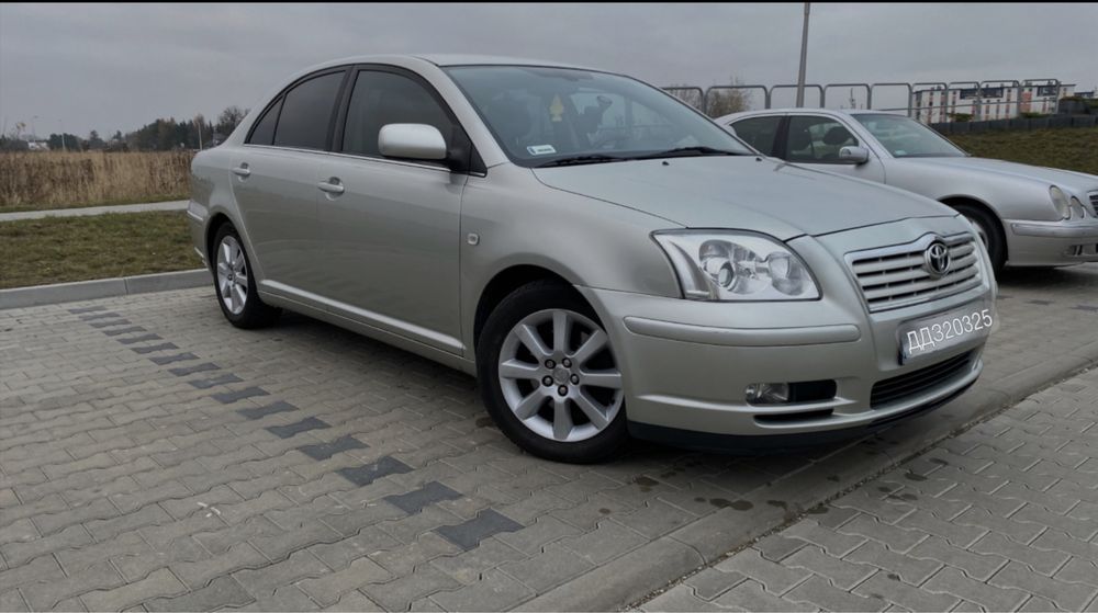 Продам по запчастям Toyota Avensis T25