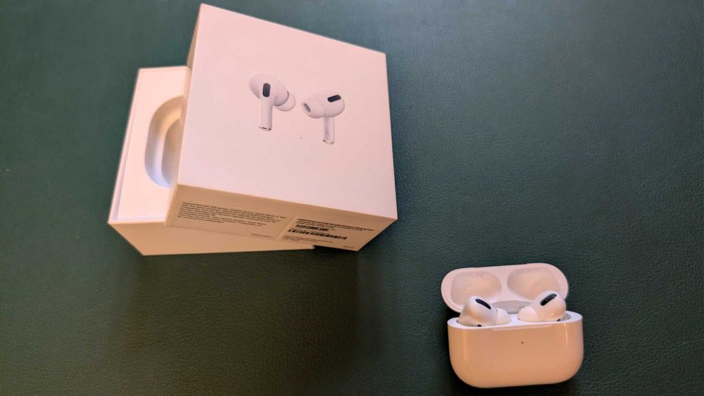 Apple AirPods Pro Gen 1 Full Box + 2 Carcase cadou | Citiți descrierea