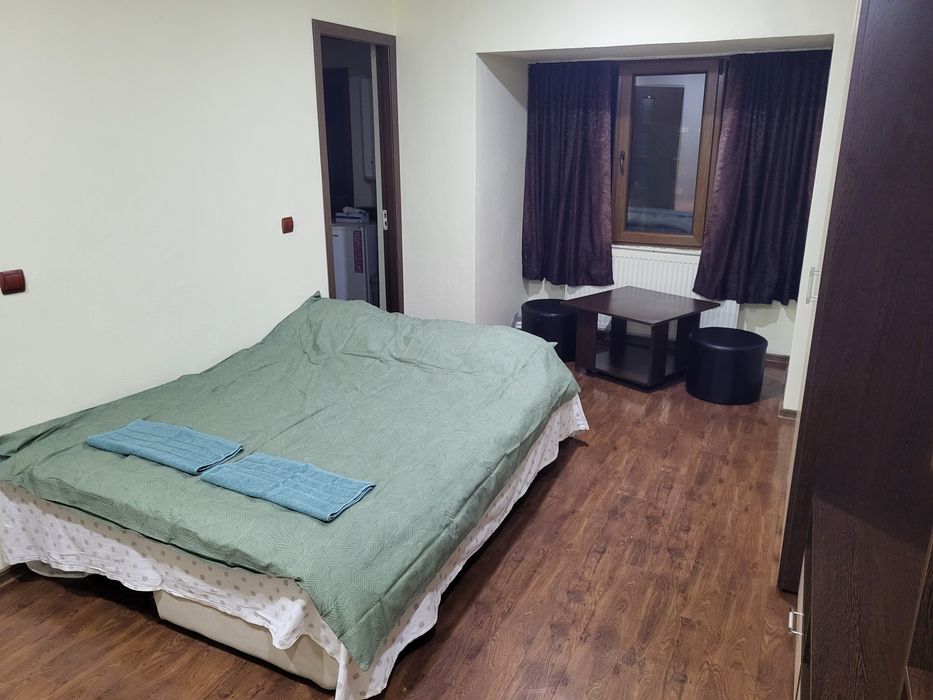 Lupeni - Straja HD - Inchiriez garsoniera t.lung sau in regim hotelier