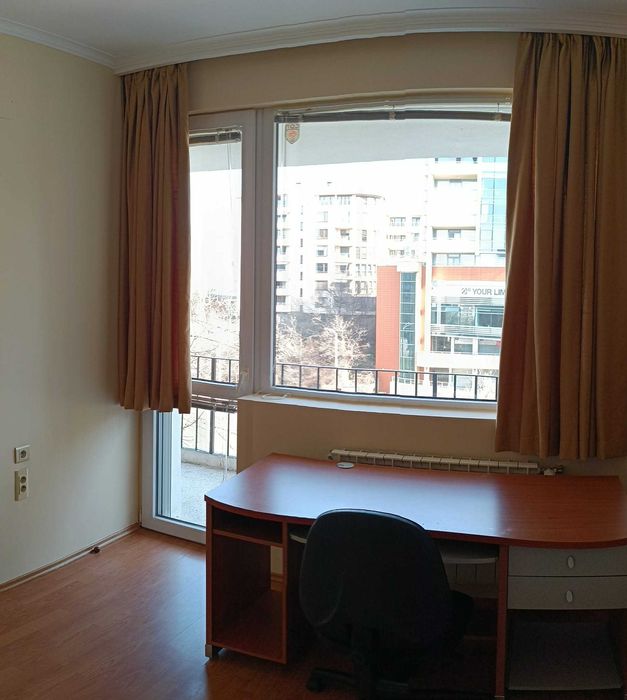 Дава се под наем Тристаен апартамент в София, Лозенец - 88 кв.м за 867.51 € - Снимка #9