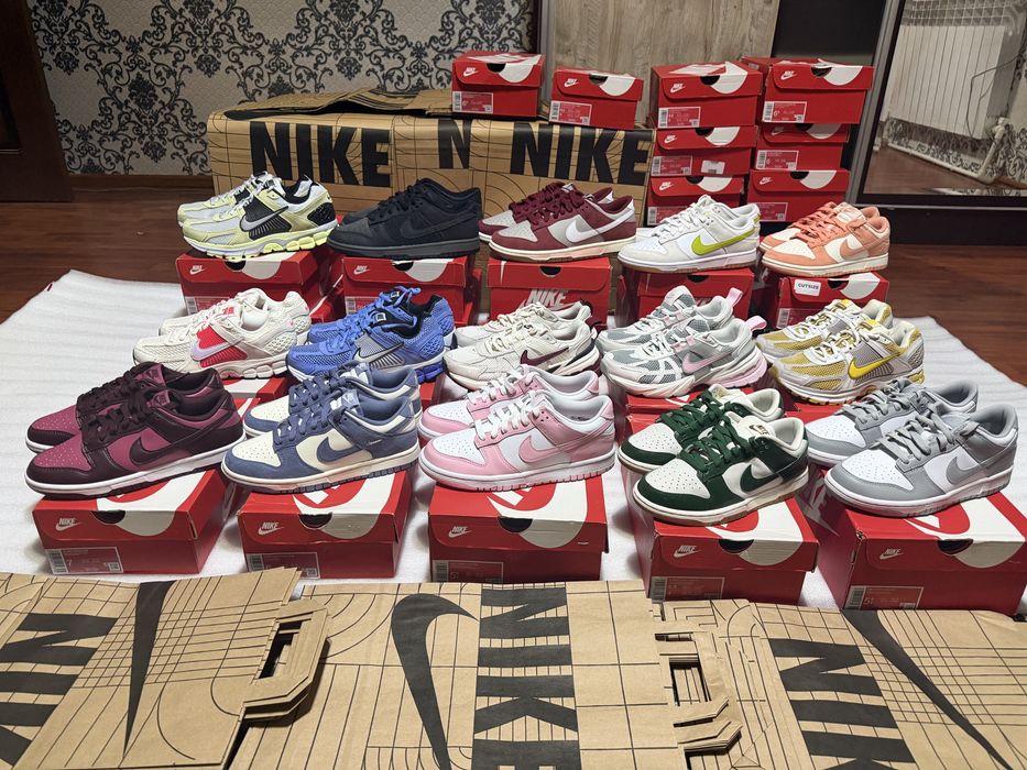 Оптом 28 пар ОРИГИНАЛ Nike из Дубая (Vomero 5, Dunk Low, V2K)