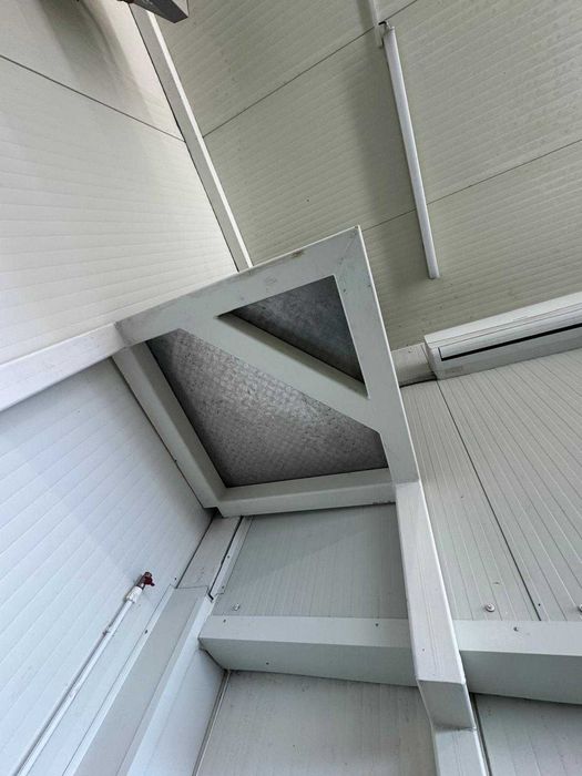 Bazin inox cu capac flotant, 600 litri, Nou! Nefolosit. Butoi vin MARCHISIO.