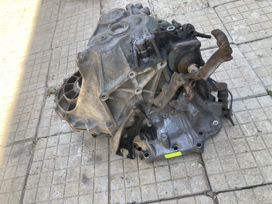 6-степенна скоростна кутия за тойота авенсис Т25 2.2D4D 150кс 04-08г