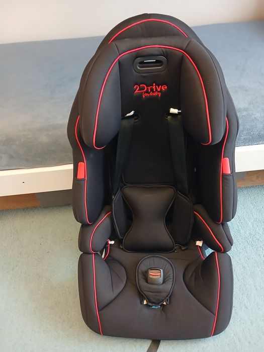 Scaun auto 2Drive (9-36 kg) – Complet, curat, stare foarte bună