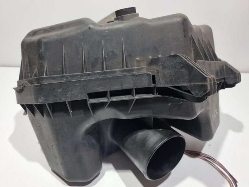 Carcasa filtru aer cu debitmetru Toyota Avensis facelift T27 2.0d 1ADF