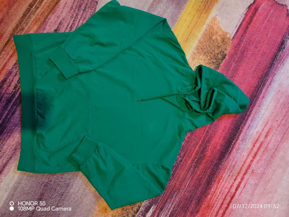 Детски суичър.  .