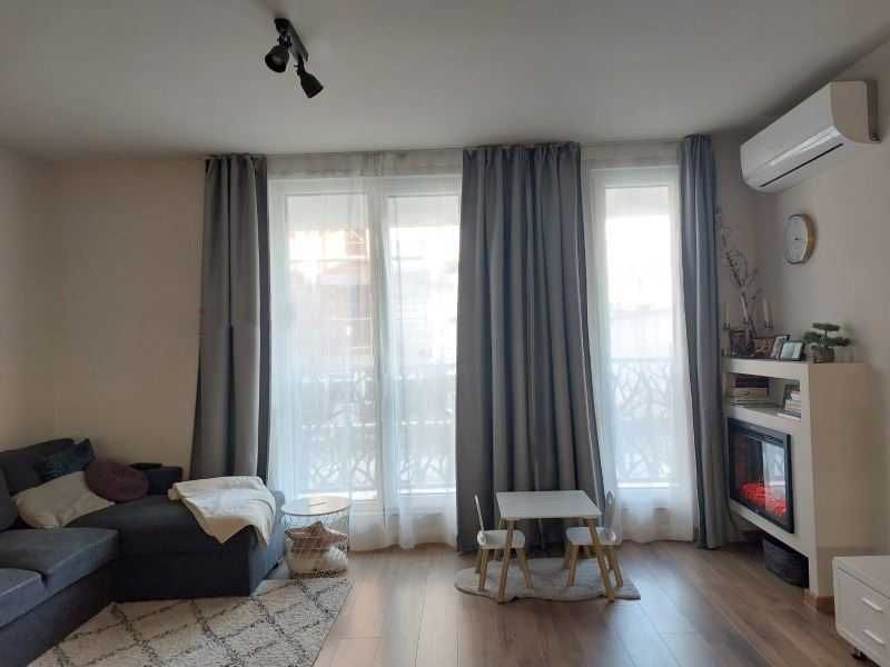 Продава се Тристаен апартамент в София, Слатина - 90 кв.м за 2500 €/кв.м - Снимка #1