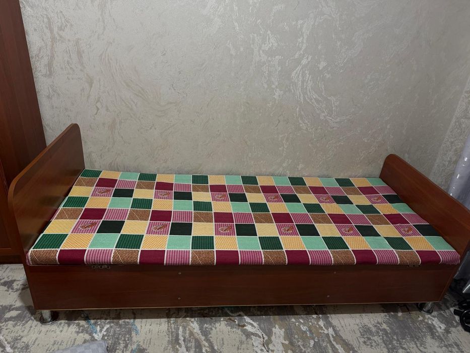 Мебель разный диван шкаф ковер