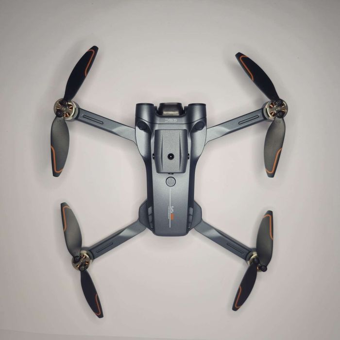 Дрон DualGaze с множество функции