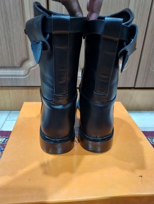 Продам сопожки 36р.