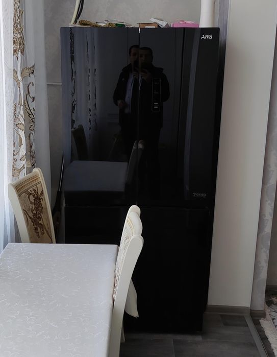 Многодверный (Cross-Door / Side-by-Side) холодильник ARG