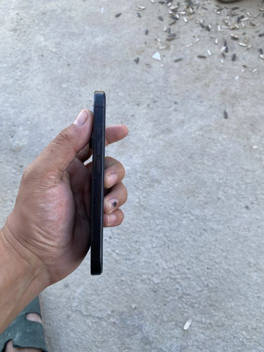 Iphone 16 pro sotiladi