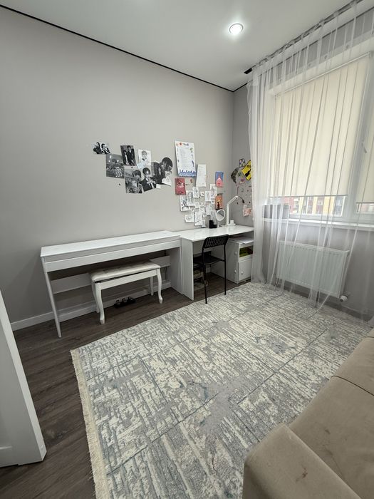 Продам квартиру 4х комнатную