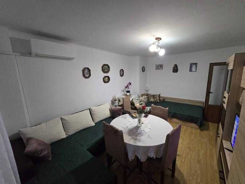 Двустаен апартамент под наем в ж.к. Славейков