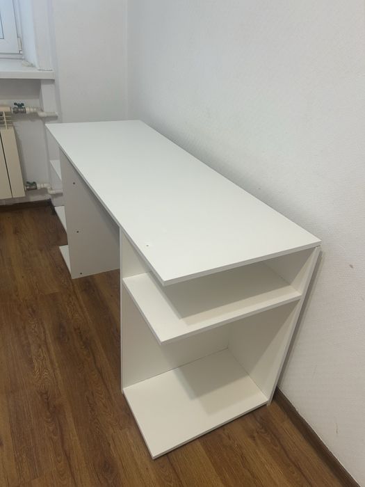 Продам детский стол