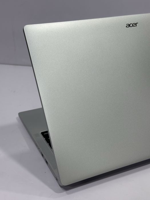 Acer aspire lite