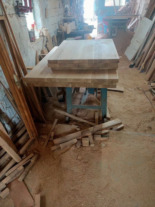 Trepte din lemn masiv