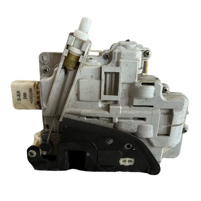 Broasca Usa Stanga Fata Audi A4 Iii 8Ec, B7 2004 - 2008 8E1837016