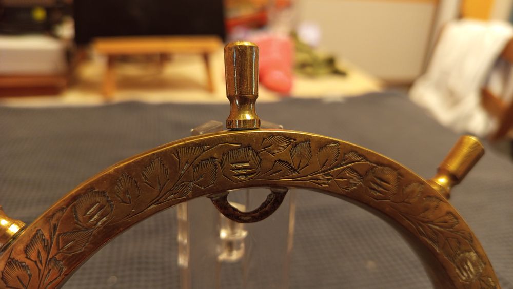 Месингови украси