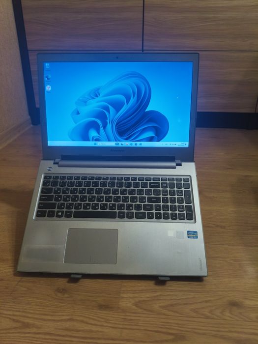 Ноутбук Lenovo z500