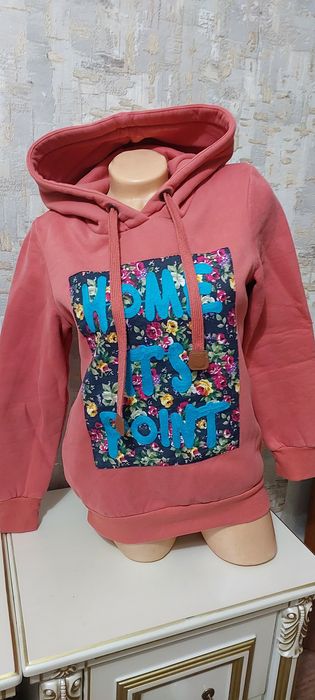 Продам спортивные костюмы