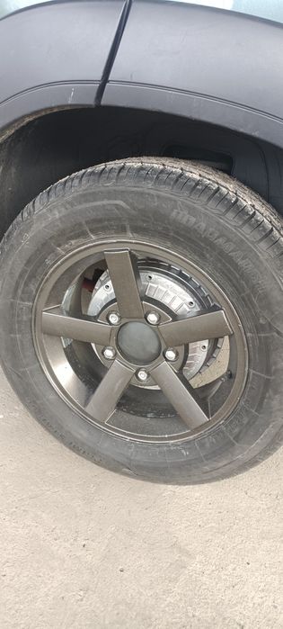 Шевроле нива продам срочно