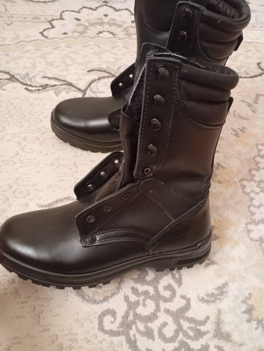 Военный новый  етік сатылады