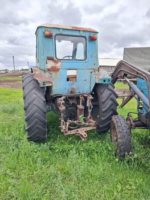 Продам МТЗ-80 с куном, прицеп 600 000